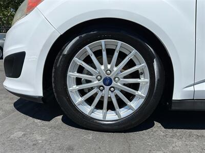 2013 Ford C-MAX Hybrid SE   - Photo 9 - San Leandro, CA 94578