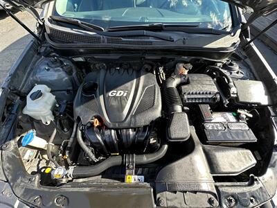 2013 Hyundai SONATA GLS   - Photo 10 - San Leandro, CA 94578