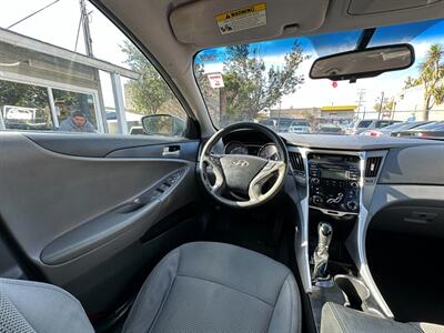 2013 Hyundai SONATA GLS   - Photo 15 - San Leandro, CA 94578