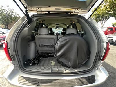 2004 Dodge Grand Caravan SXT   - Photo 12 - San Leandro, CA 94578