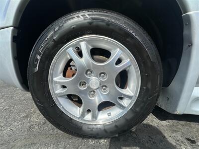 2004 Dodge Grand Caravan SXT   - Photo 10 - San Leandro, CA 94578