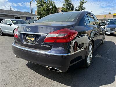 2012 Hyundai Genesis 3.8 Premium   - Photo 5 - San Leandro, CA 94578