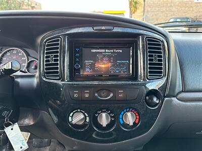 2005 Mazda Tribute s   - Photo 19 - San Leandro, CA 94578