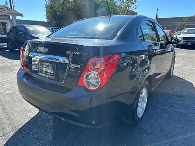 2013 Chevrolet Sonic LT Auto - Photo 5 - San Leandro, CA 94578