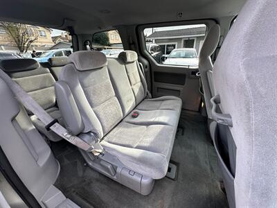2004 Ford Freestar SE   - Photo 21 - San Leandro, CA 94578