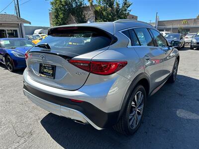 2017 INFINITI QX30 Luxury   - Photo 5 - San Leandro, CA 94578