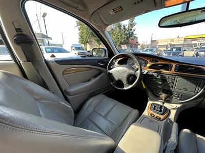 2002 Jaguar S-Type 4.0   - Photo 15 - San Leandro, CA 94578