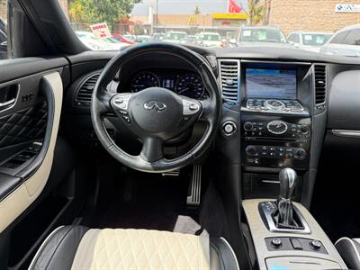 2017 INFINITI QX70 Limited   - Photo 17 - San Leandro, CA 94578