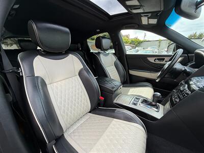 2017 INFINITI QX70 Limited   - Photo 13 - San Leandro, CA 94578