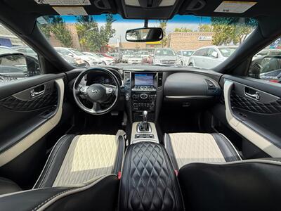 2017 INFINITI QX70 Limited   - Photo 14 - San Leandro, CA 94578