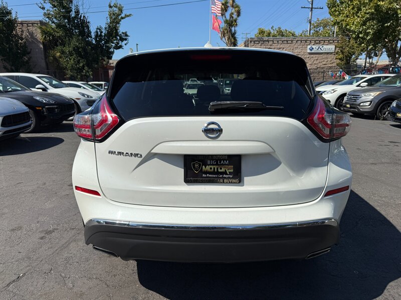2015 Nissan Murano S photo 5