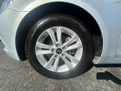 2013 Hyundai SONATA GLS - Photo 9 - San Leandro, CA 94578