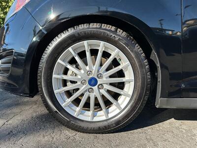 2016 Ford C-MAX Energi SEL   - Photo 9 - San Leandro, CA 94578