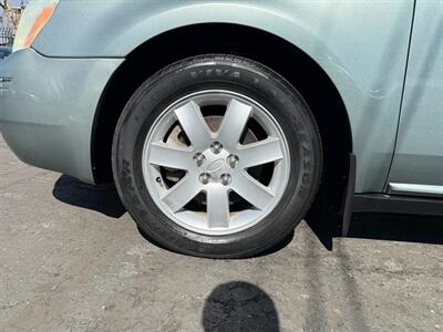 2007 Ford Five Hundred SEL   - Photo 9 - San Leandro, CA 94578