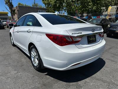 2013 Hyundai SONATA GLS   - Photo 7 - San Leandro, CA 94578