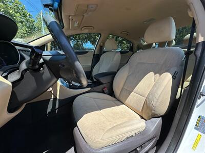 2013 Hyundai SONATA GLS   - Photo 12 - San Leandro, CA 94578
