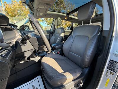 2013 Hyundai SANTA FE Limited - Photo 12 - San Leandro, CA 94578