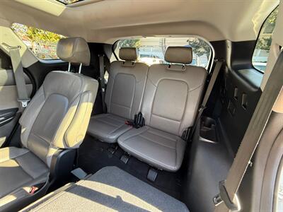 2013 Hyundai SANTA FE Limited - Photo 24 - San Leandro, CA 94578