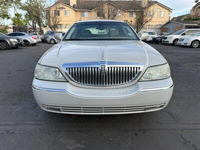 2007 Lincoln Town Car Designer Series - Photo 2 - San Leandro, CA 94578