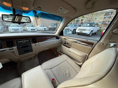 2007 Lincoln Town Car Designer Series - Photo 15 - San Leandro, CA 94578
