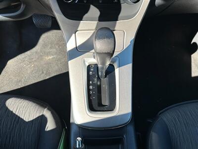 2015 Nissan Sentra SV   - Photo 20 - San Leandro, CA 94578