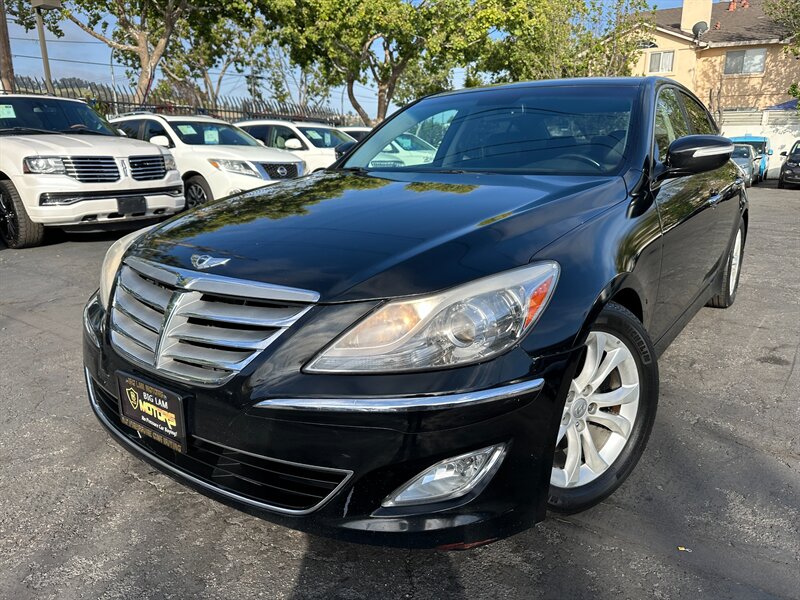 2012 Hyundai Genesis 3.8L V6   - Photo 1 - San Leandro, CA 94578
