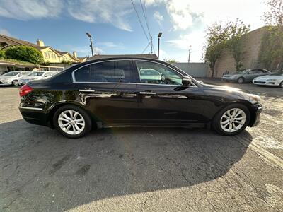 2012 Hyundai Genesis 3.8L V6   - Photo 4 - San Leandro, CA 94578