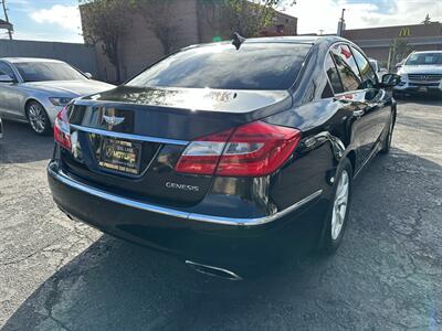 2012 Hyundai Genesis 3.8L V6   - Photo 5 - San Leandro, CA 94578