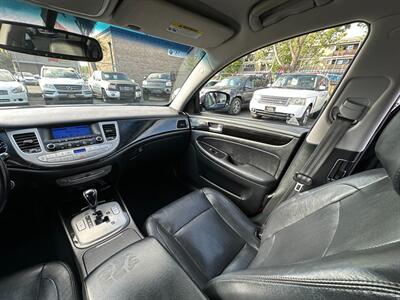 2012 Hyundai Genesis 3.8L V6   - Photo 15 - San Leandro, CA 94578