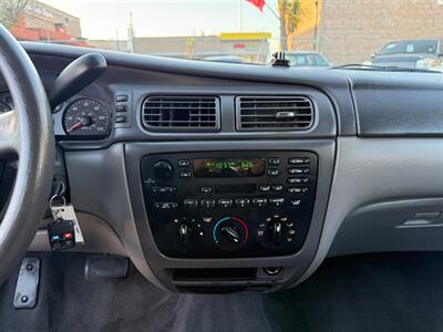 2006 Ford Taurus SE   - Photo 19 - San Leandro, CA 94578