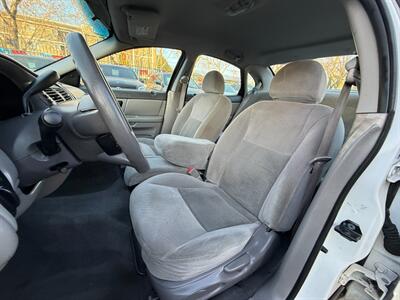 2006 Ford Taurus SE   - Photo 12 - San Leandro, CA 94578