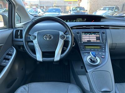 2011 Toyota Prius Three   - Photo 15 - San Leandro, CA 94578