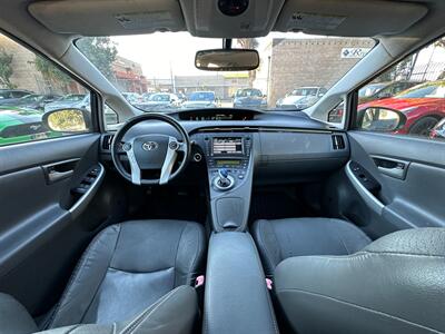 2011 Toyota Prius Three   - Photo 12 - San Leandro, CA 94578