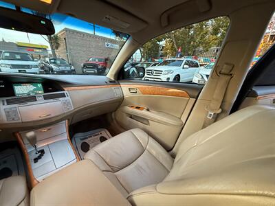 2006 Toyota Avalon XLS   - Photo 16 - San Leandro, CA 94578