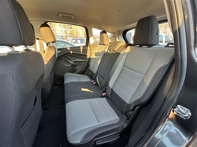 2015 Ford C-MAX Hybrid SE   - Photo 21 - San Leandro, CA 94578