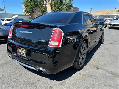 2012 Chrysler 300 SRT8   - Photo 5 - San Leandro, CA 94578