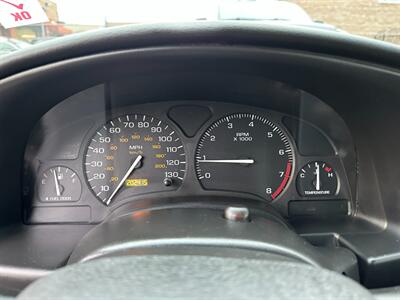 2001 Saturn SL2   - Photo 18 - San Leandro, CA 94578