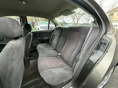 2001 Saturn SL2   - Photo 21 - San Leandro, CA 94578