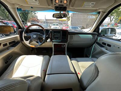 2004 Cadillac Escalade ESV   - Photo 13 - San Leandro, CA 94578