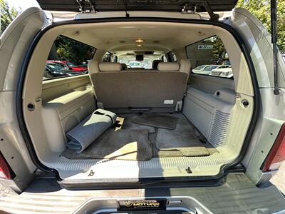 2004 Cadillac Escalade ESV   - Photo 10 - San Leandro, CA 94578