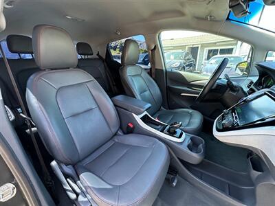 2017 Chevrolet Bolt EV Premier   - Photo 13 - San Leandro, CA 94578