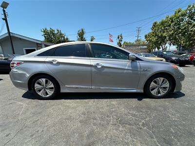 2013 Hyundai SONATA Hybrid   - Photo 4 - San Leandro, CA 94578