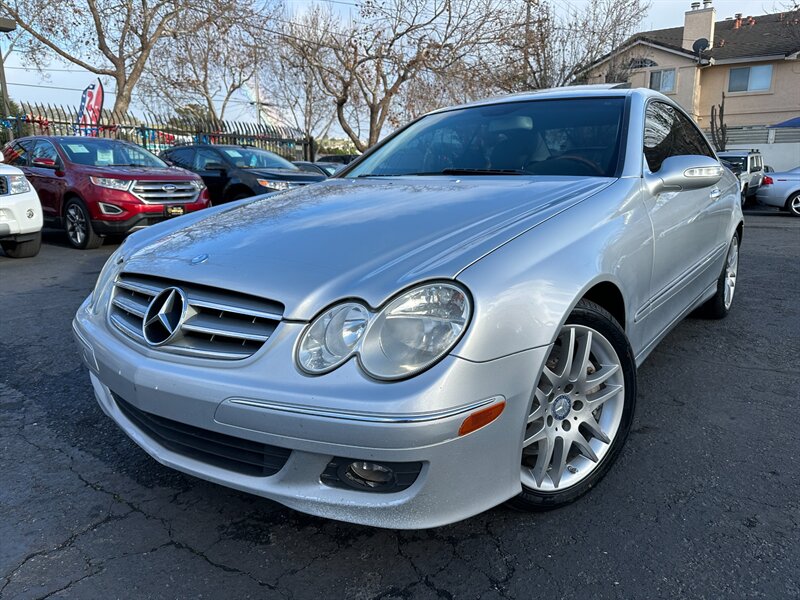 2009 Mercedes-Benz CLK CLK 350   - Photo 1 - San Leandro, CA 94578