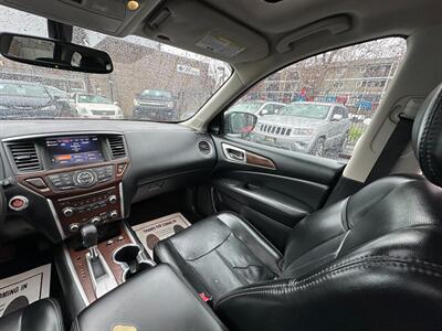 2017 Nissan Pathfinder Platinum   - Photo 17 - San Leandro, CA 94578