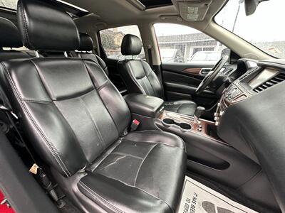 2017 Nissan Pathfinder Platinum   - Photo 14 - San Leandro, CA 94578