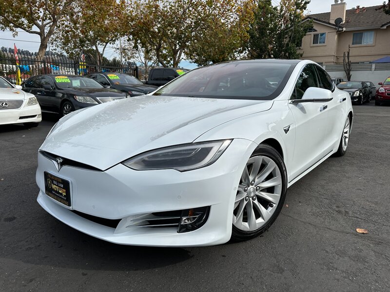 Tesla Tesla Model S - 90D Dual Motor