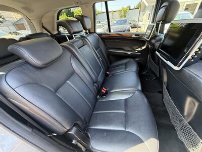 2010 Mercedes-Benz GL 450 4MATIC   - Photo 16 - San Leandro, CA 94578