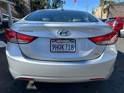 2011 Hyundai ELANTRA Limited - Photo 6 - San Leandro, CA 94578