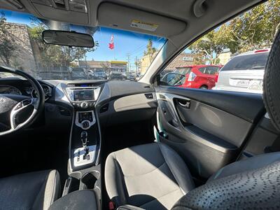2011 Hyundai ELANTRA Limited - Photo 14 - San Leandro, CA 94578