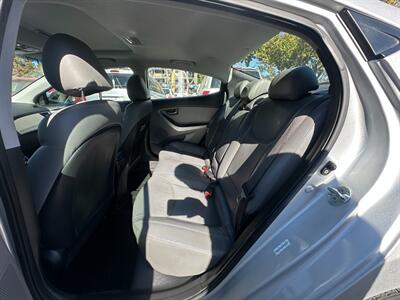 2011 Hyundai ELANTRA Limited - Photo 18 - San Leandro, CA 94578